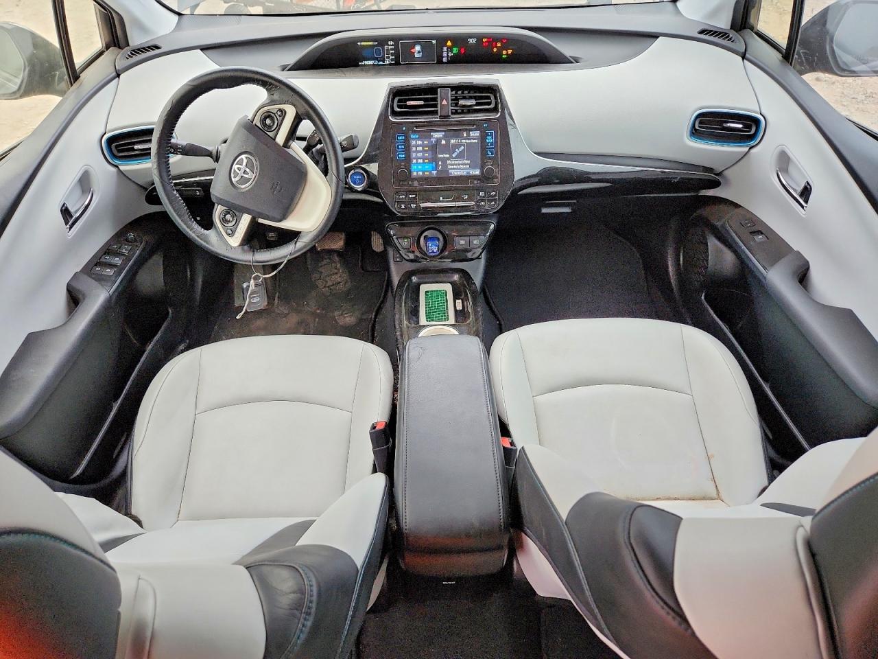 Toyota Prius Four