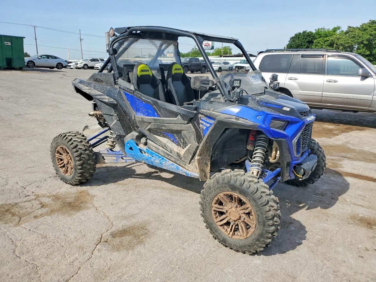 Salvage Polaris RZR Image