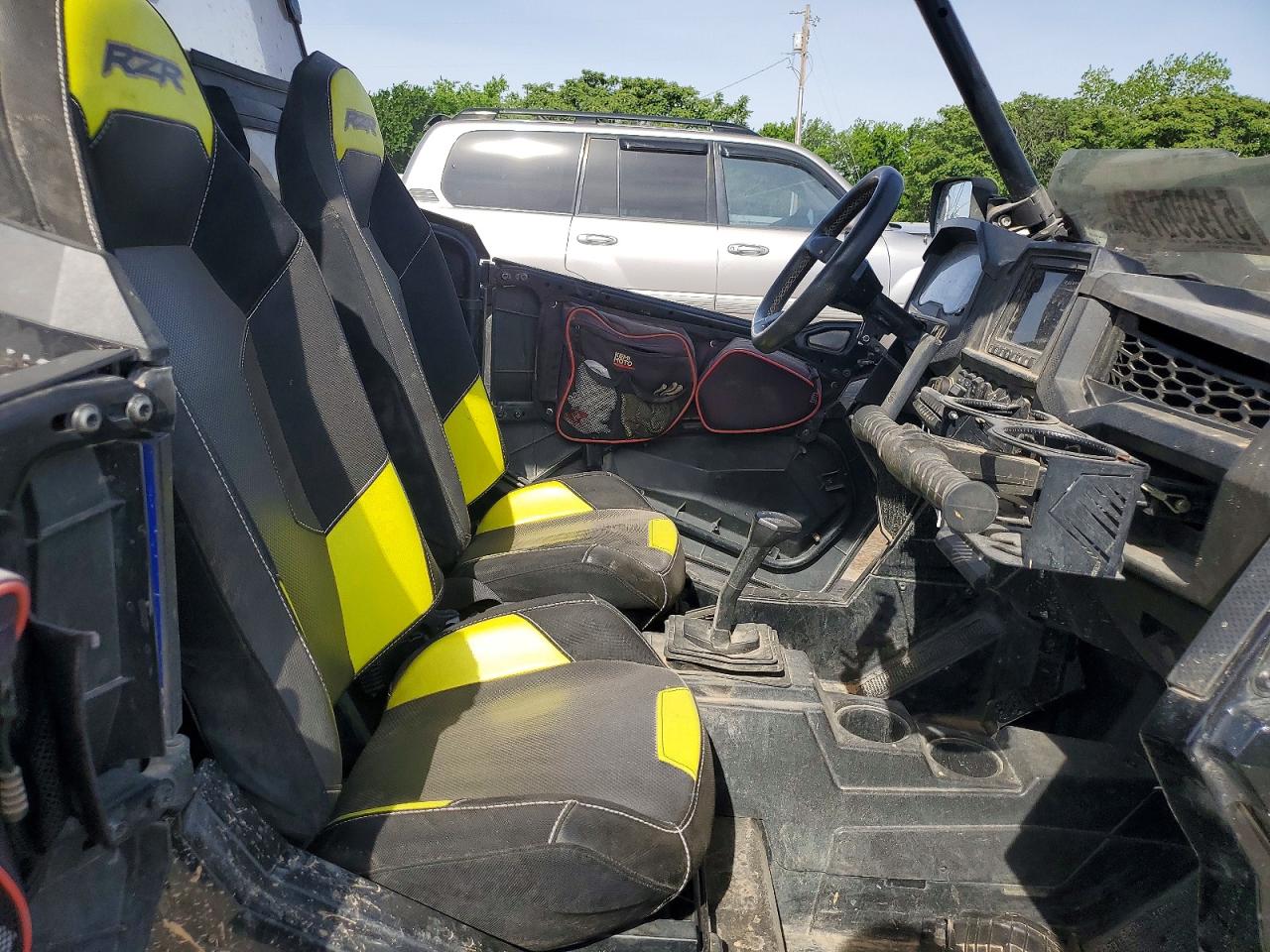 Polaris RZR
