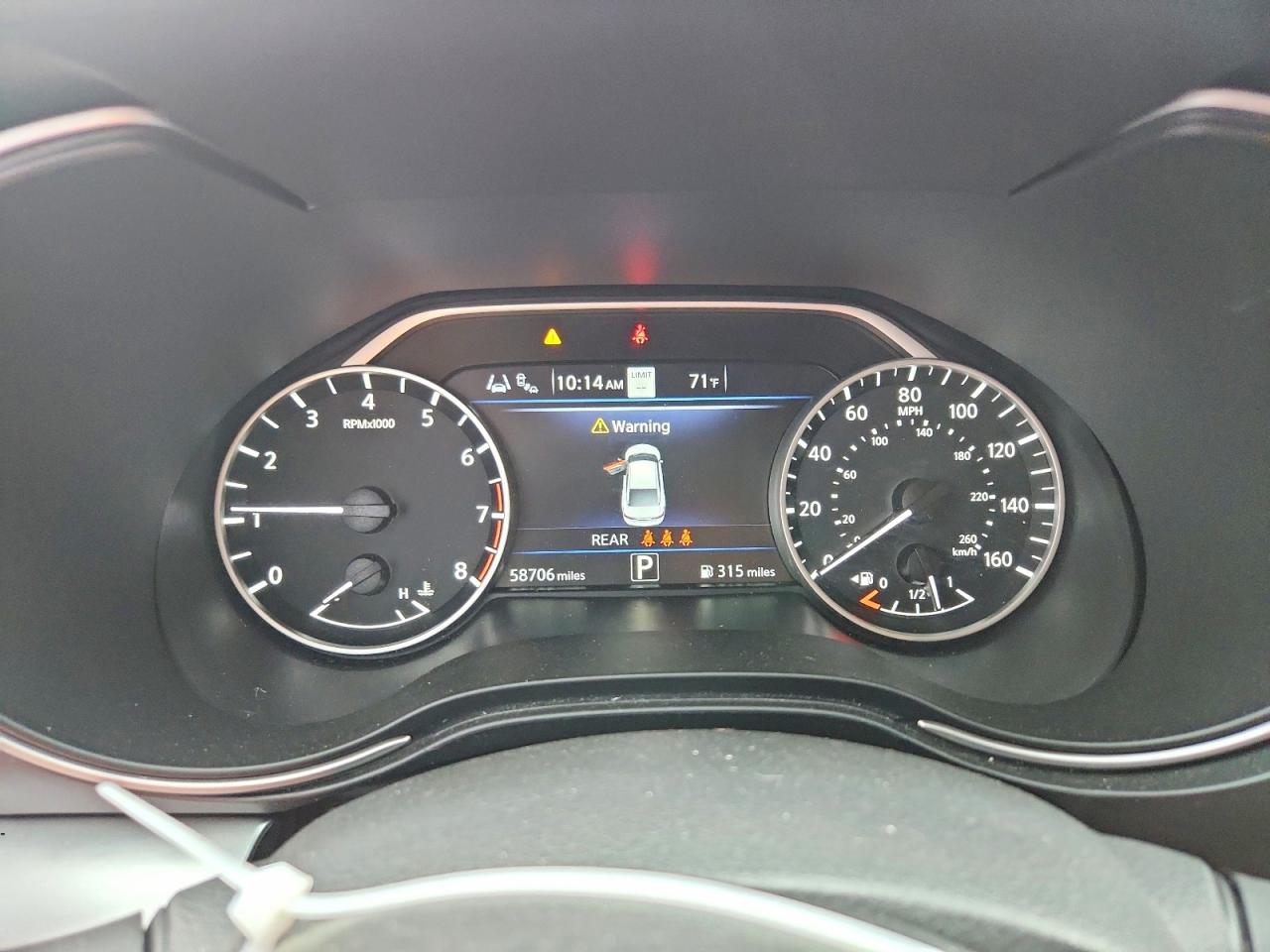 Nissan Maxima Sv