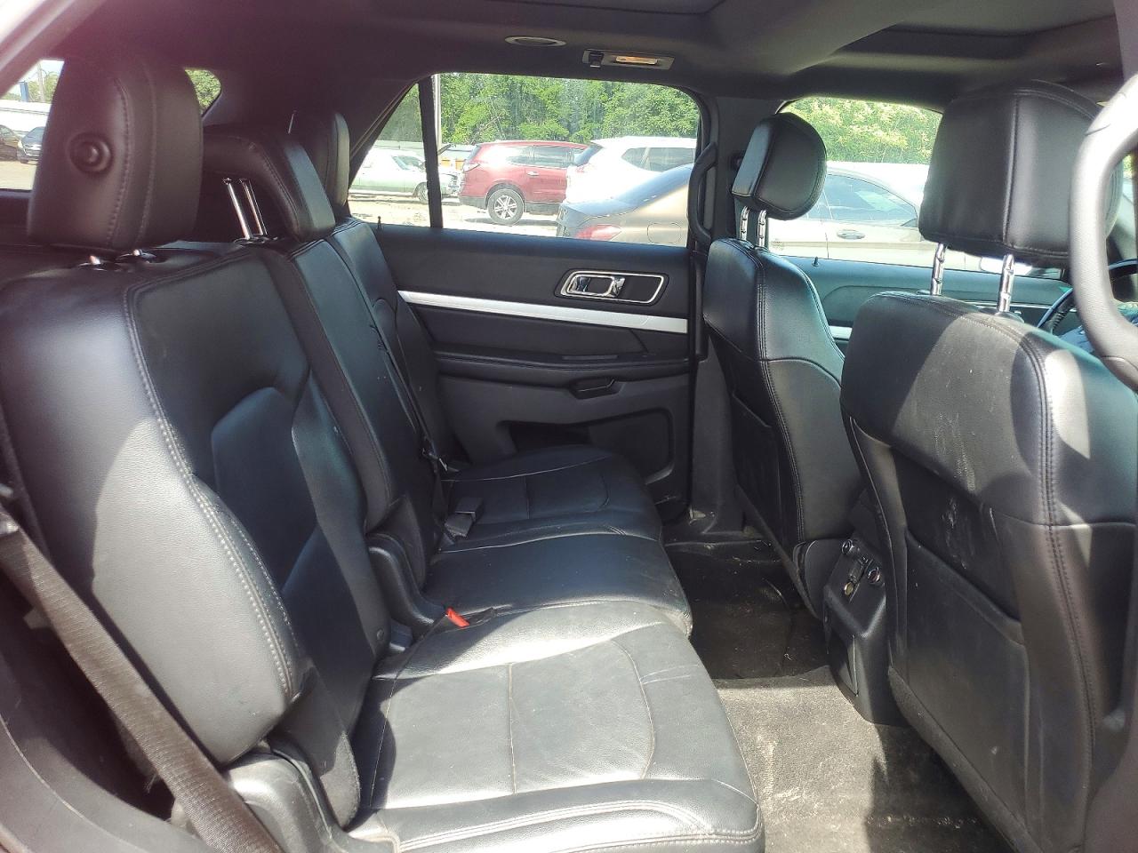 Ford Explorer Xlt
