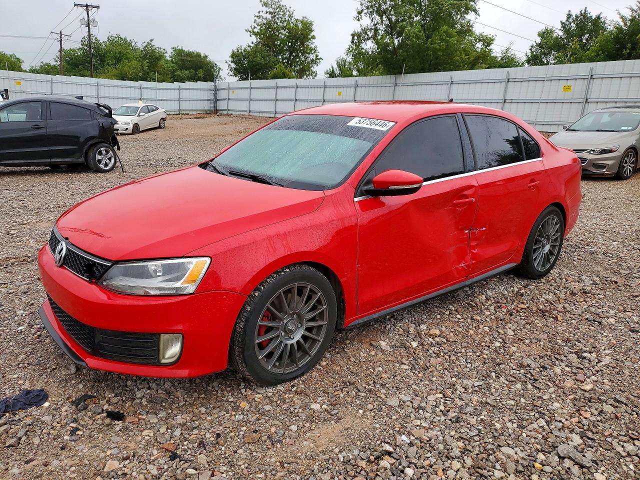 Salvage Volkswagen Jetta Image