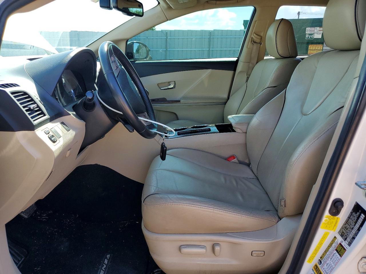 Toyota Venza Awd V6