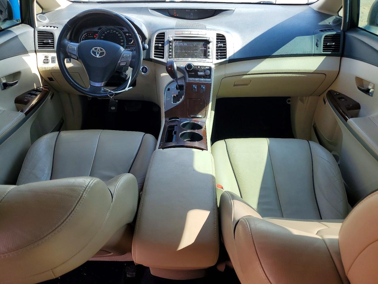 Toyota Venza Awd V6
