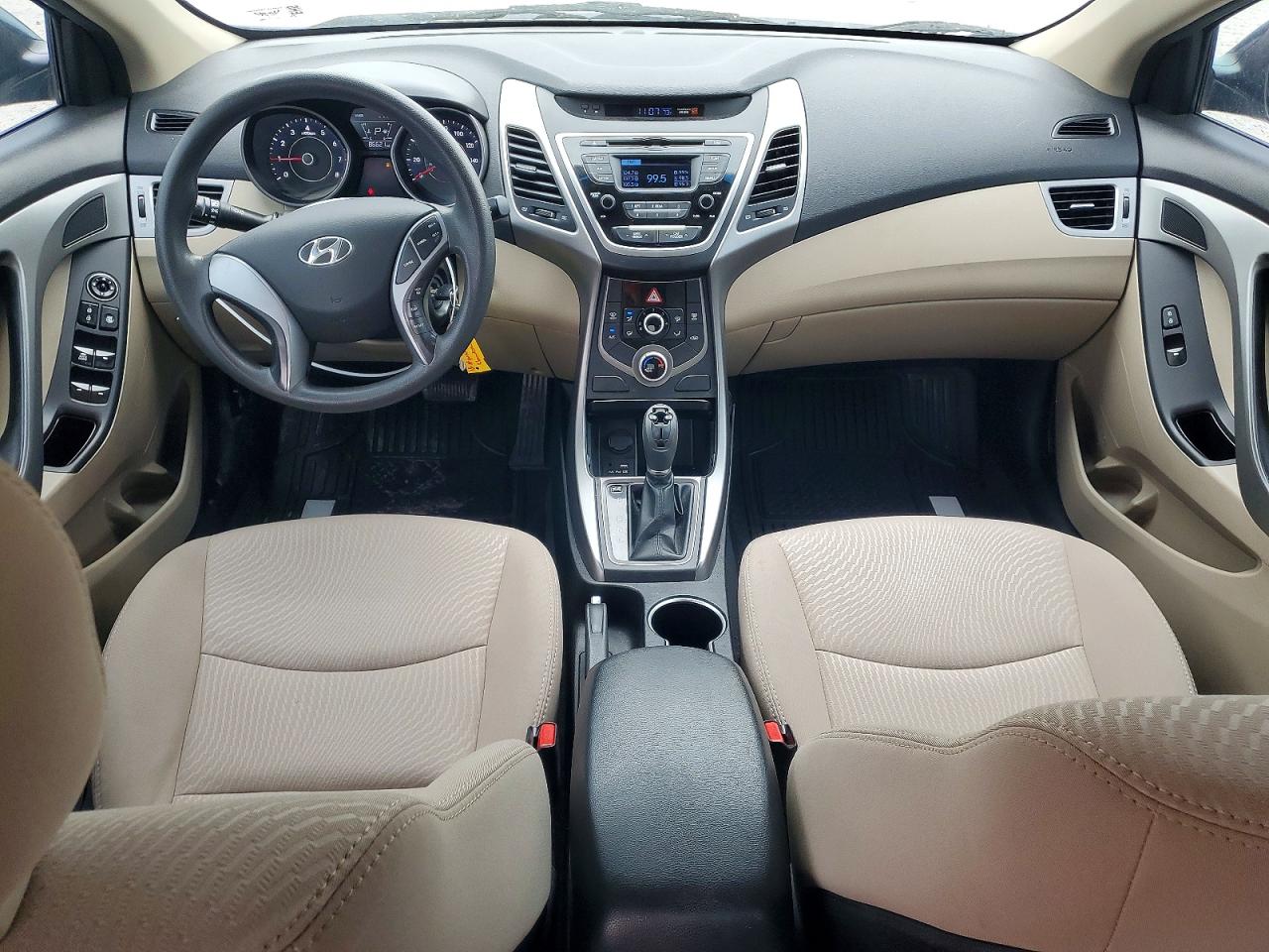 Hyundai ELANTRA Se