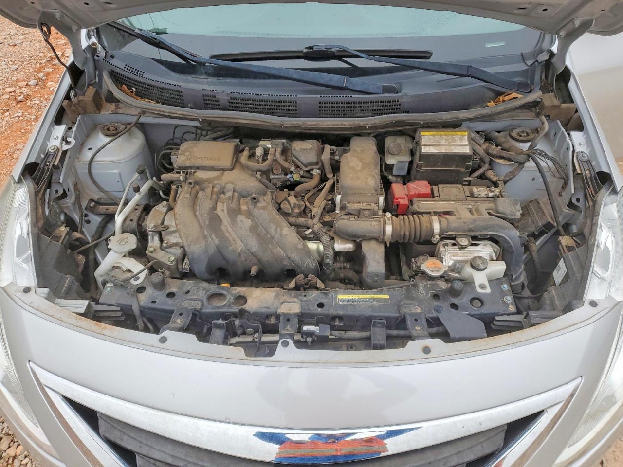 Nissan Versa Sv