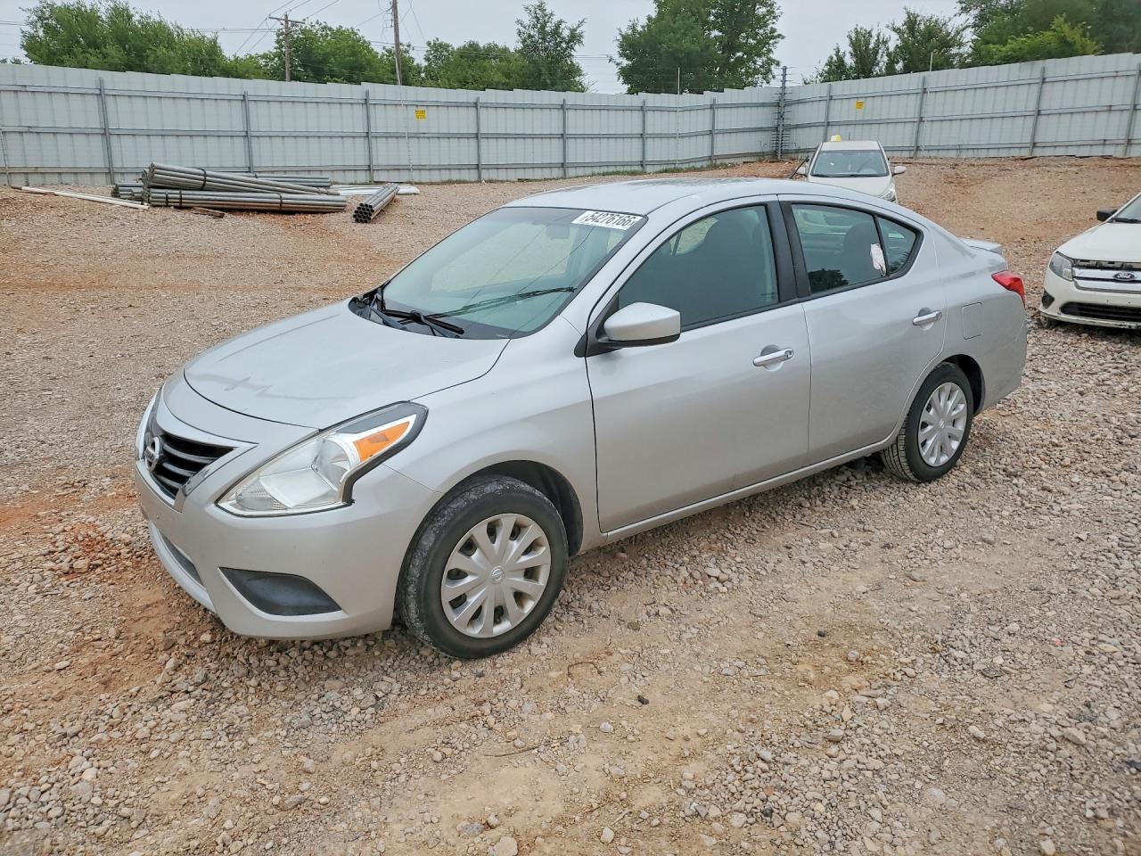Salvage Nissan Versa Image