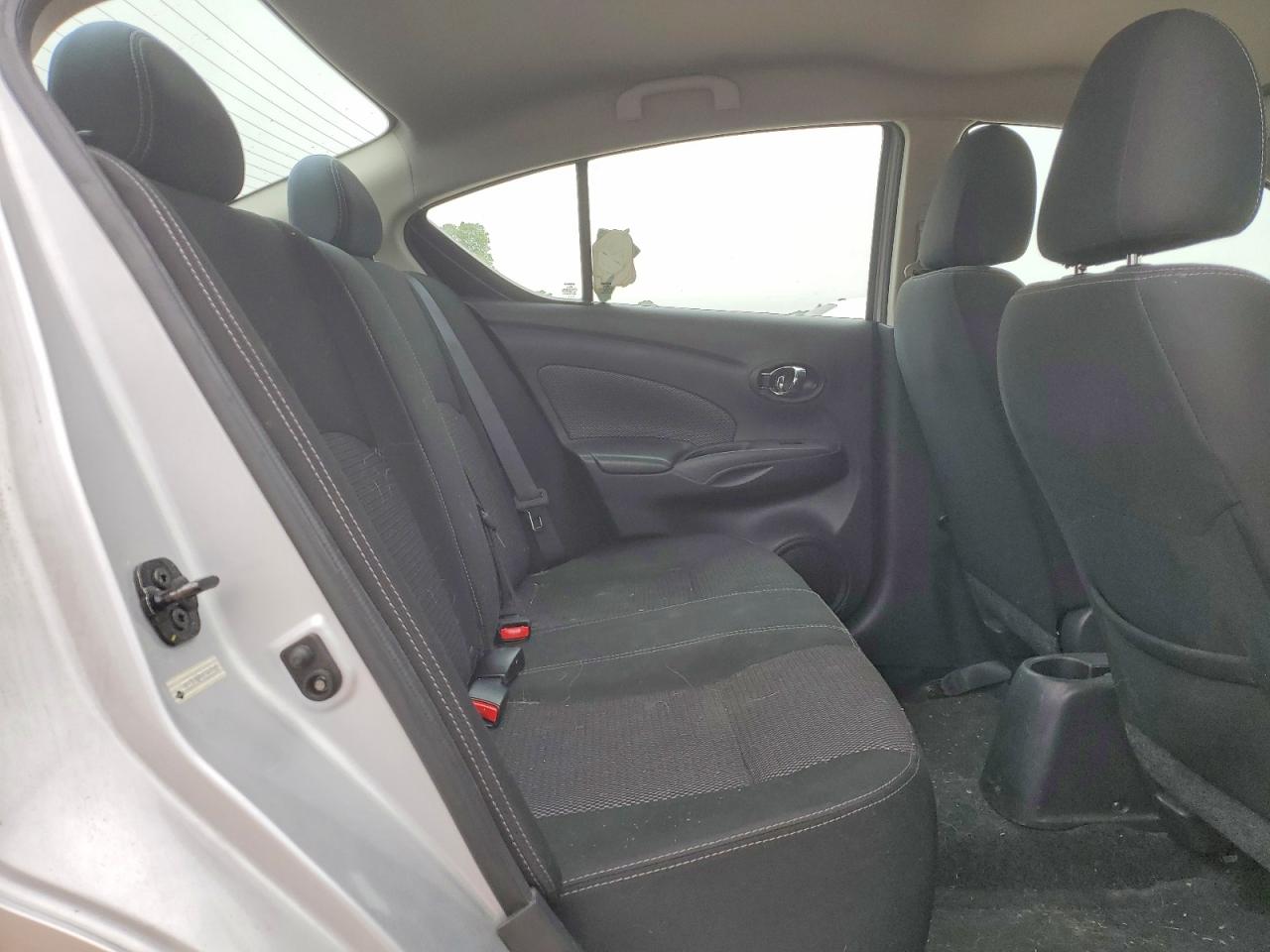 Nissan Versa Sv