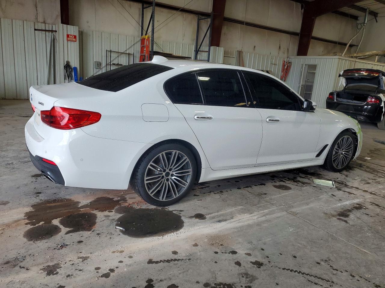 BMW 5 Series I
