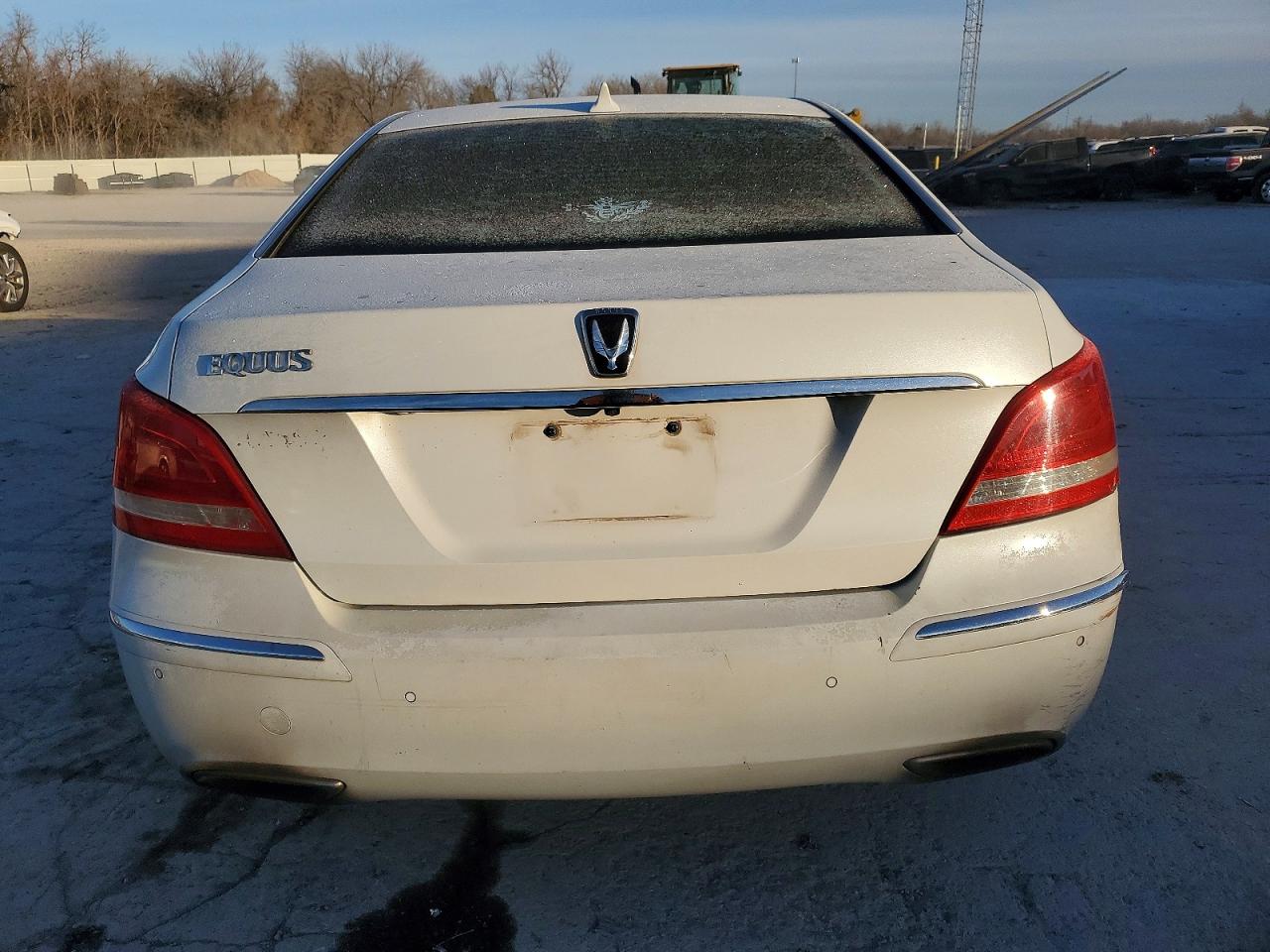 Hyundai Equus Signature