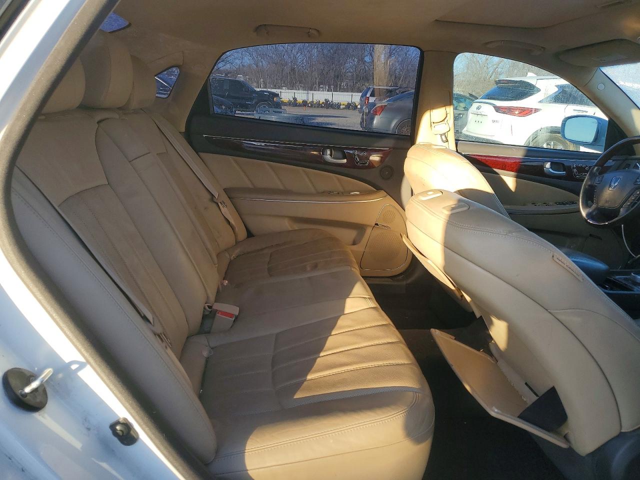 Hyundai Equus Signature