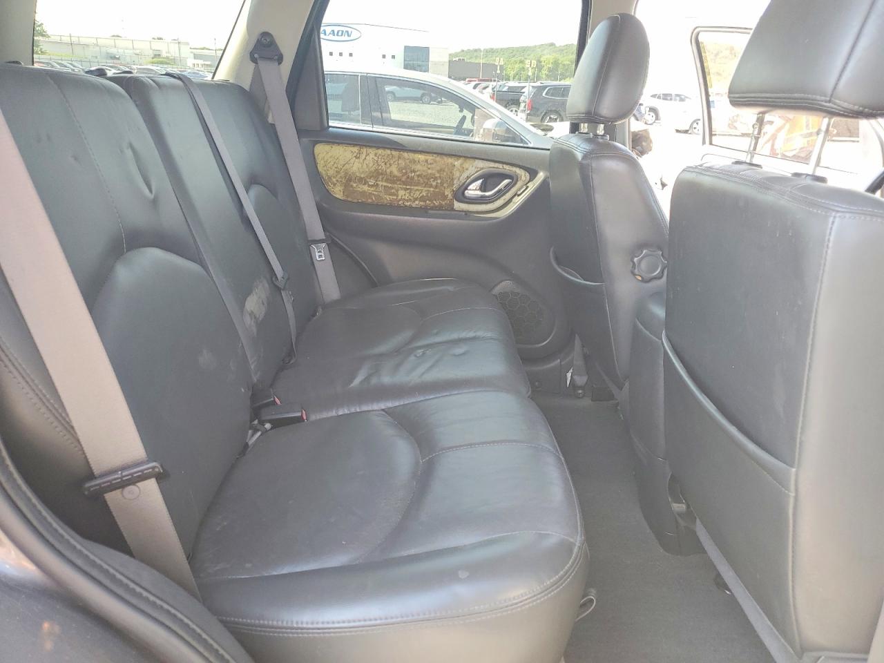 Mazda Tribute I