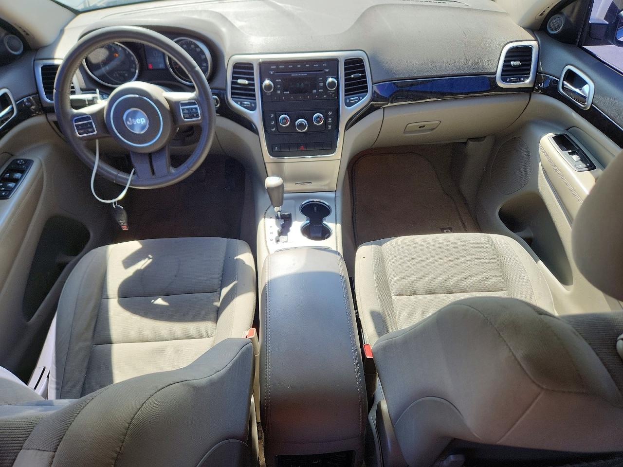 Jeep Grand Cherokee Laredo