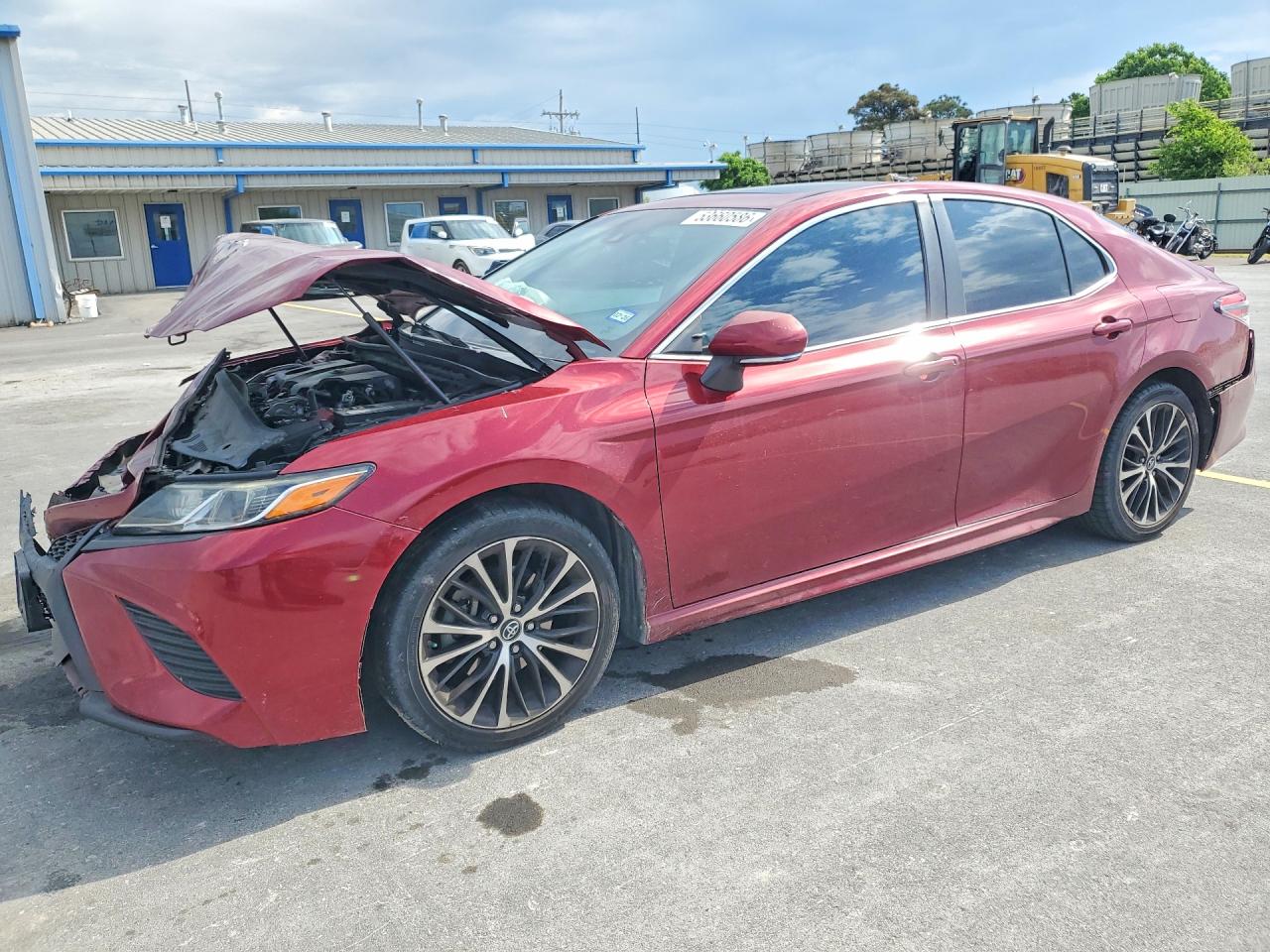 Salvage Toyota Camry Image
