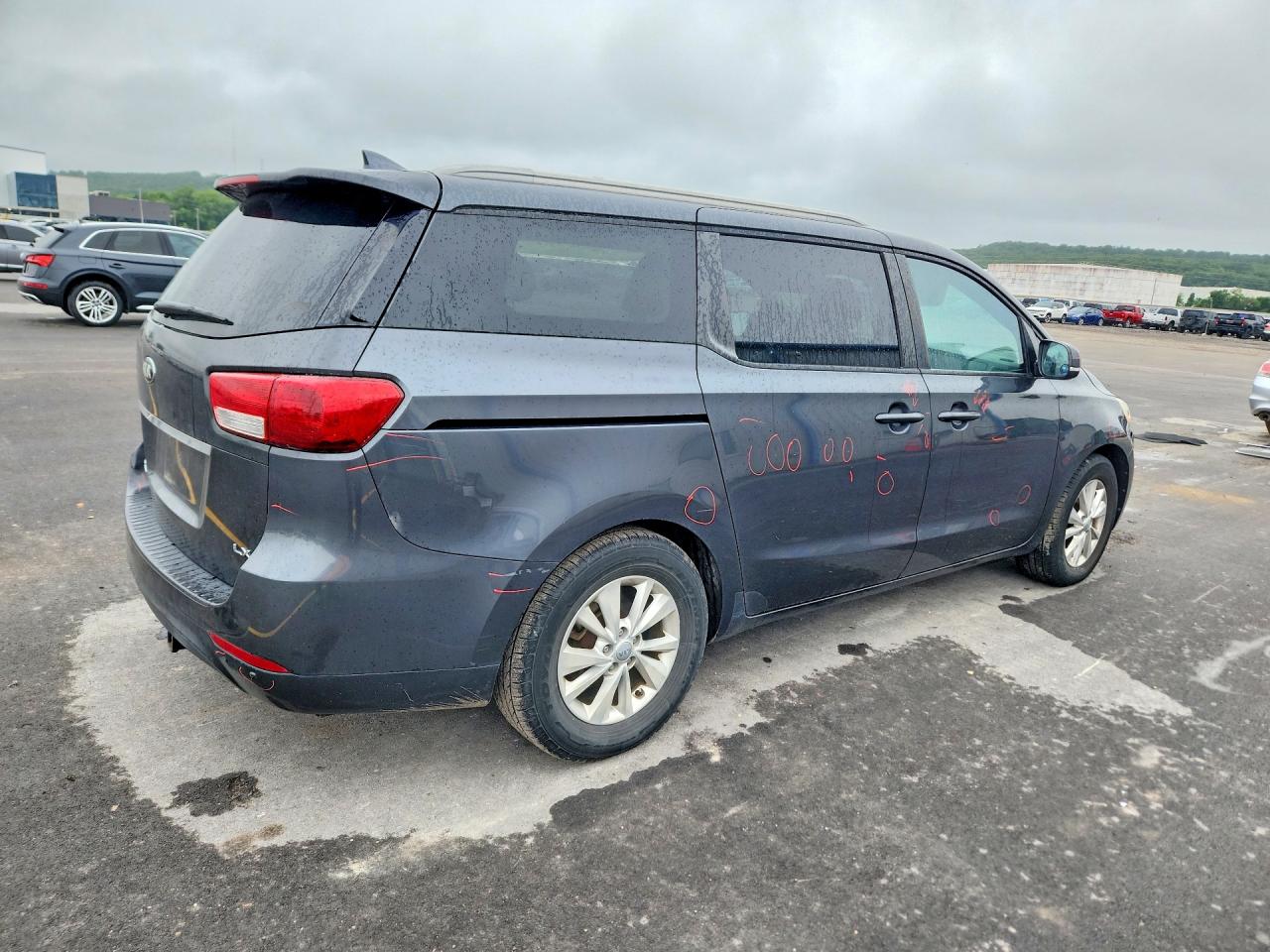 Kia Sedona Lx