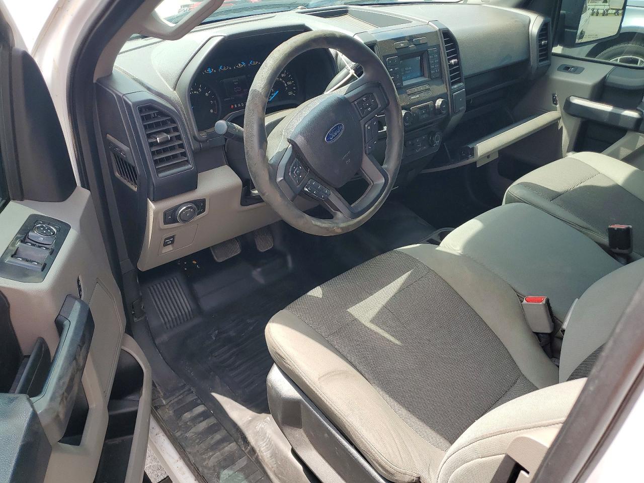 Ford F-150 Super Cab