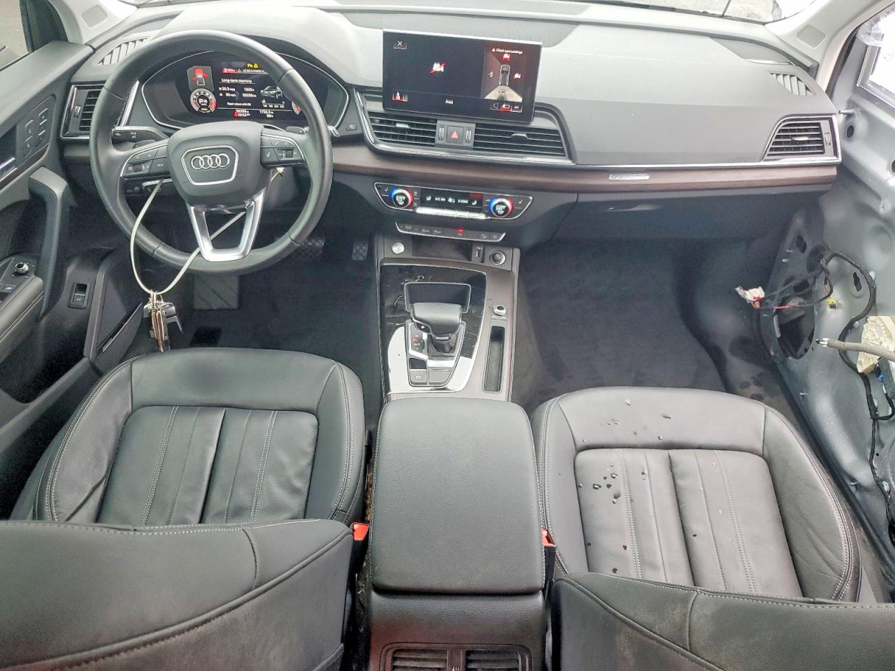 Audi Q5 Premium Plus 45