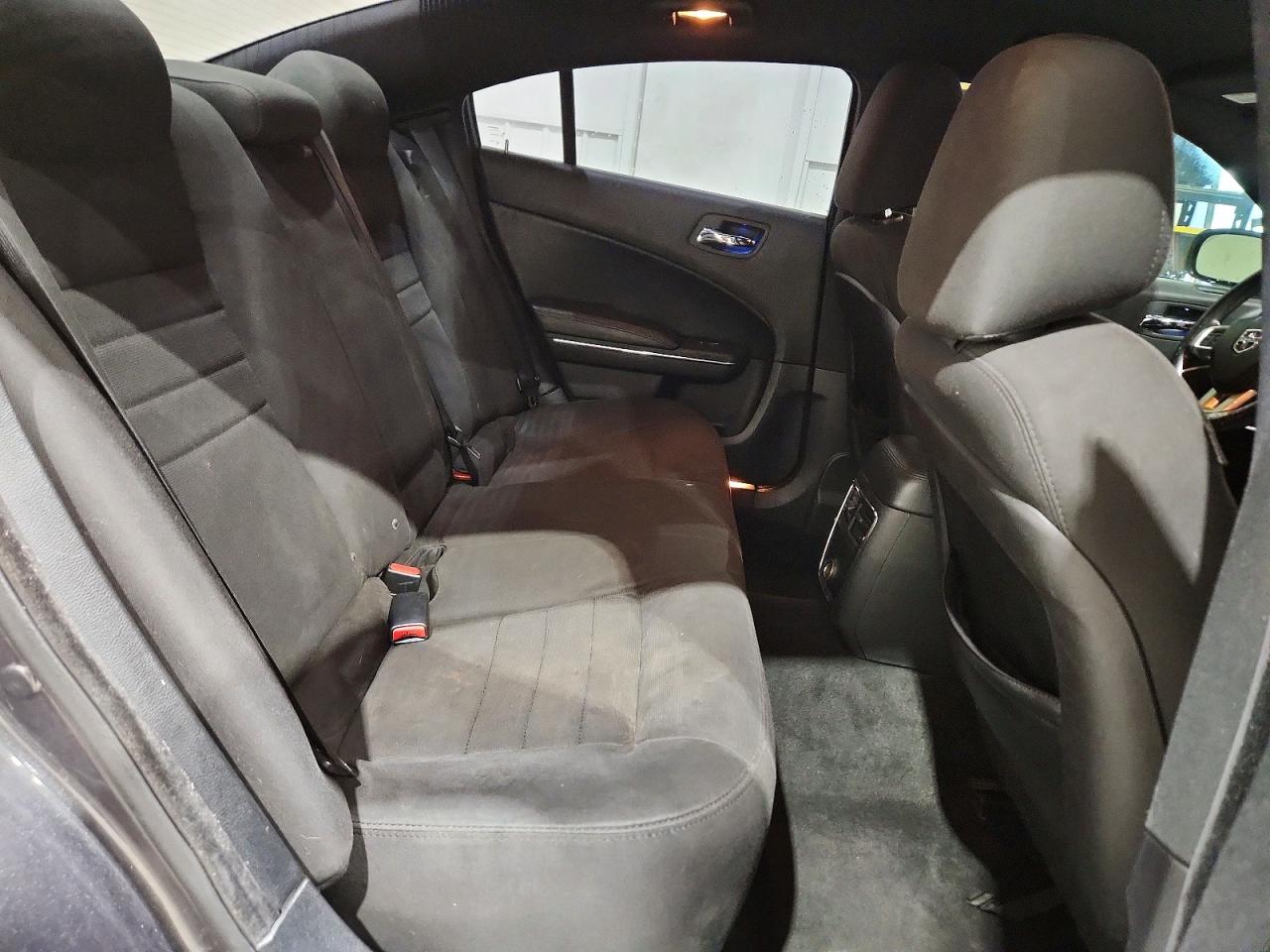 Dodge Charger Se