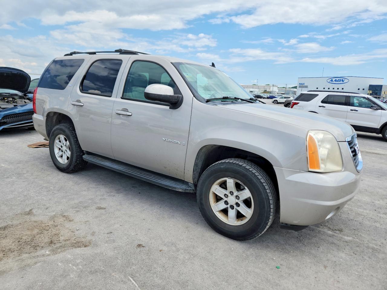 GMC Yukon Slt