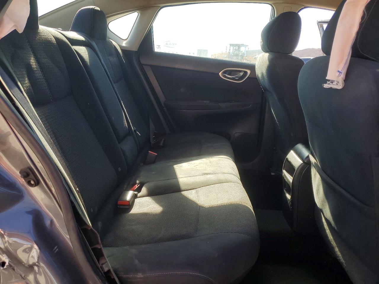 Nissan Sentra S