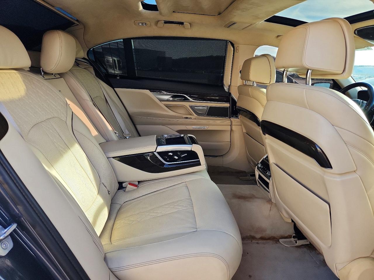 BMW 7 Series I