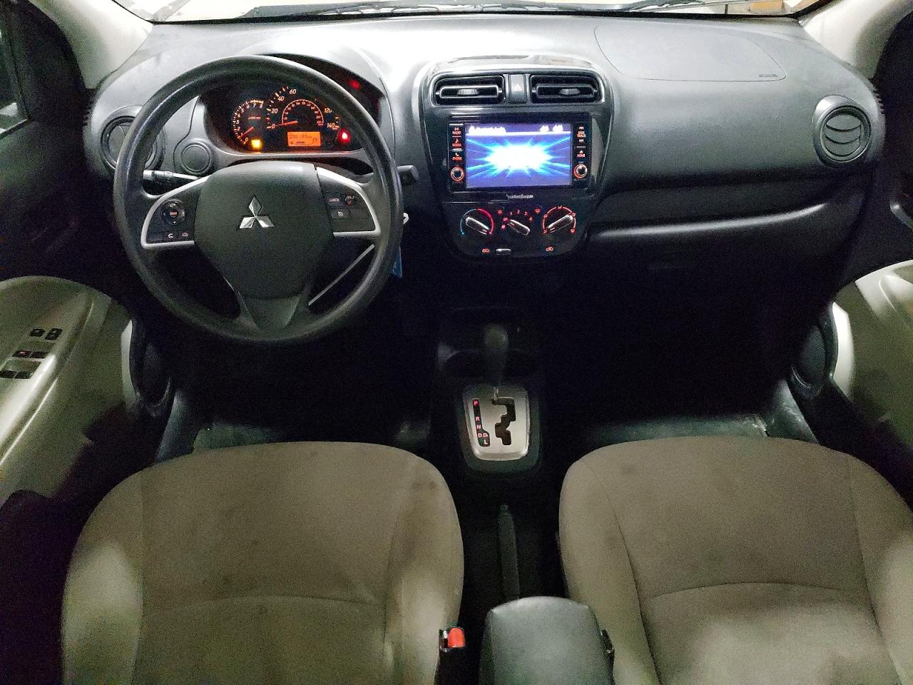 Mitsubishi Mirage G4 Es