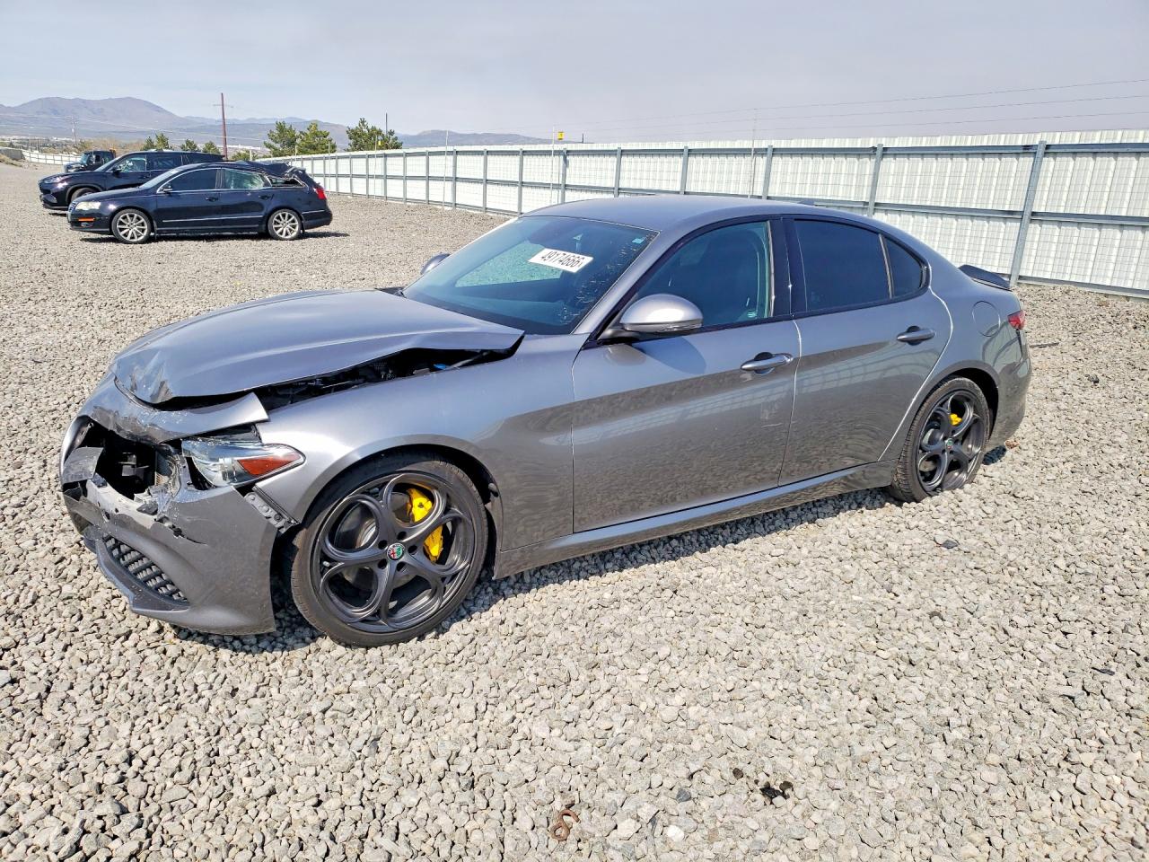 Salvage Alfa Romeo Giulia Image