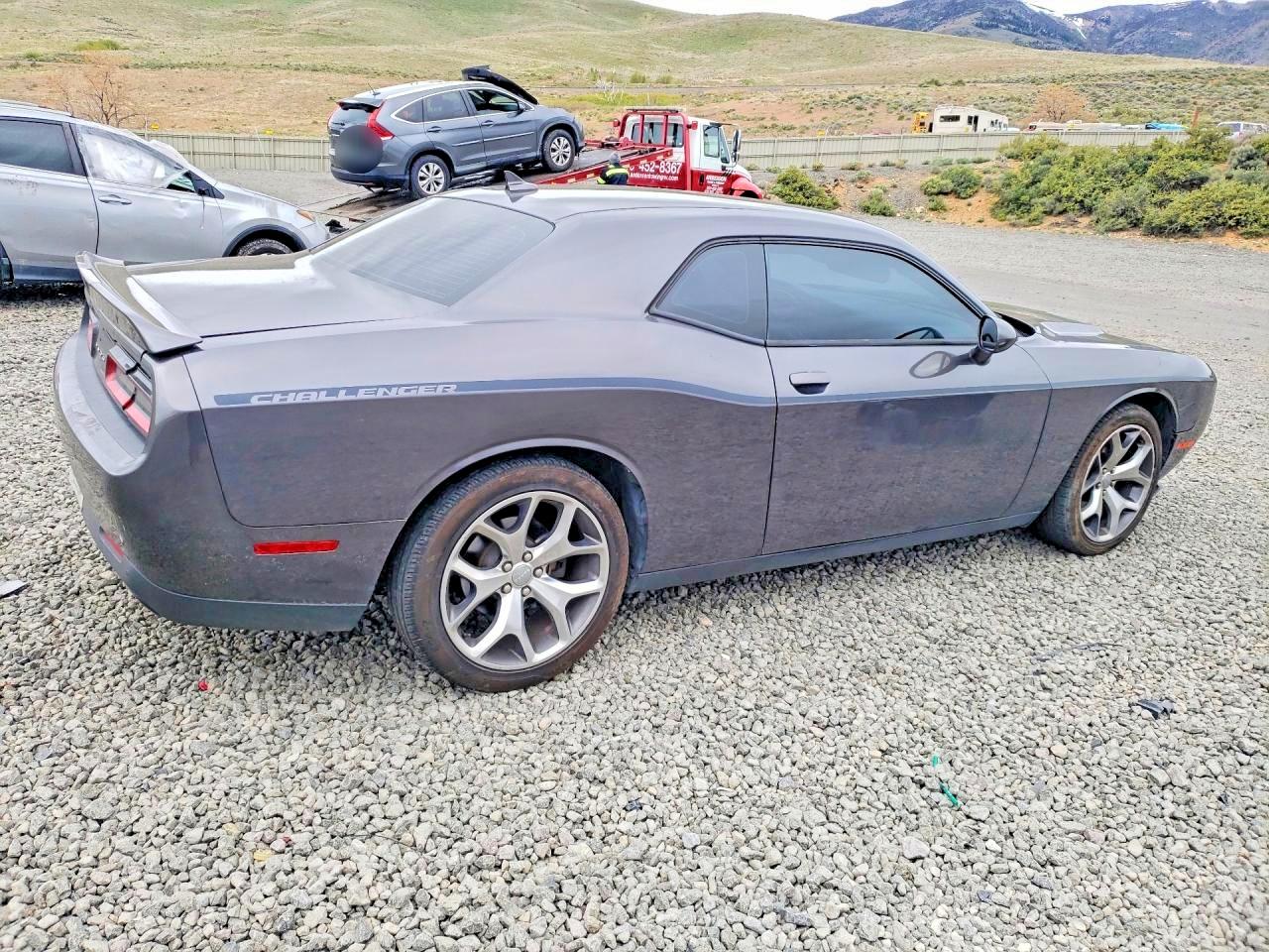 Dodge Challenger Sxt