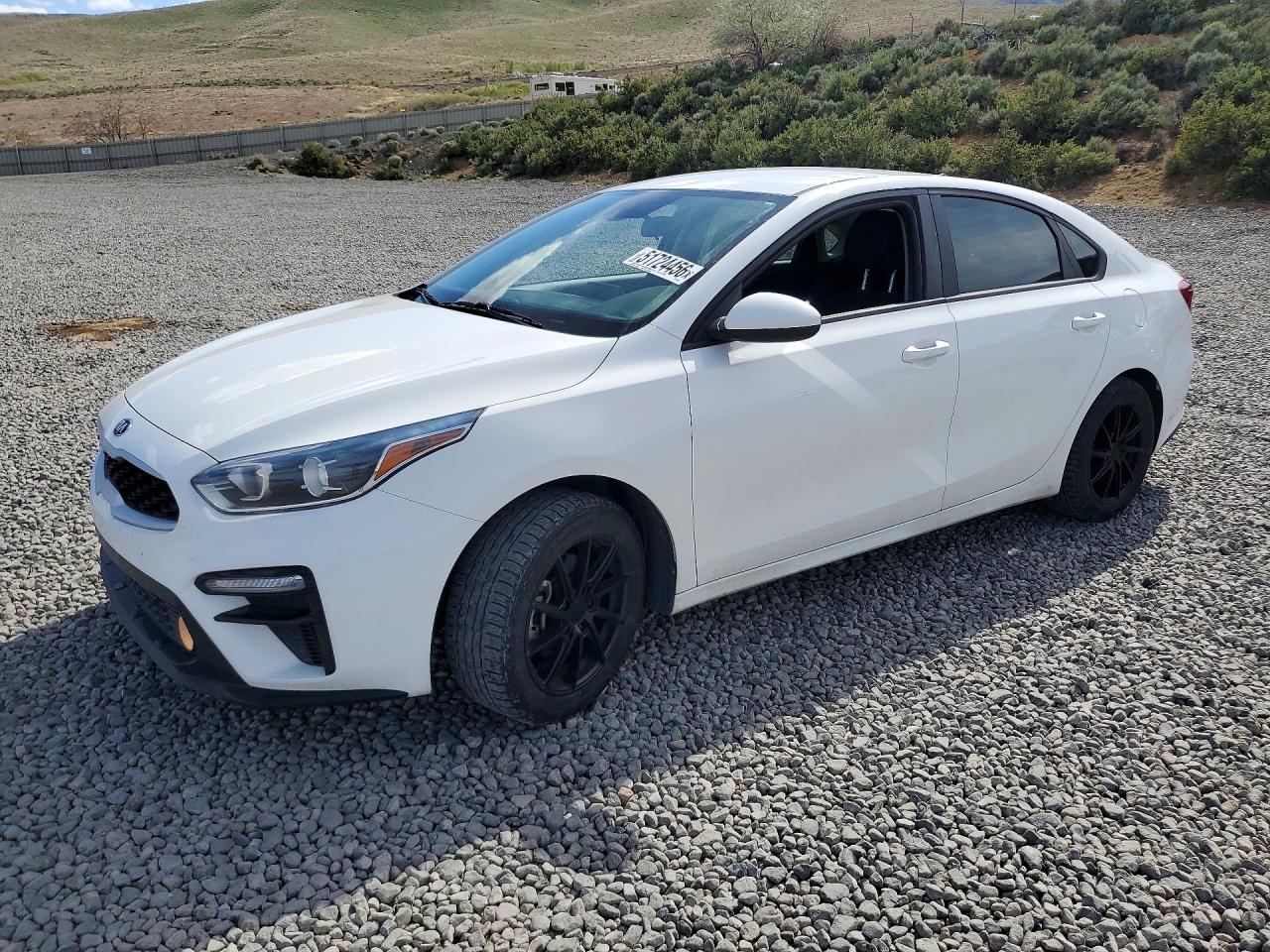 Salvage Kia Forte Image