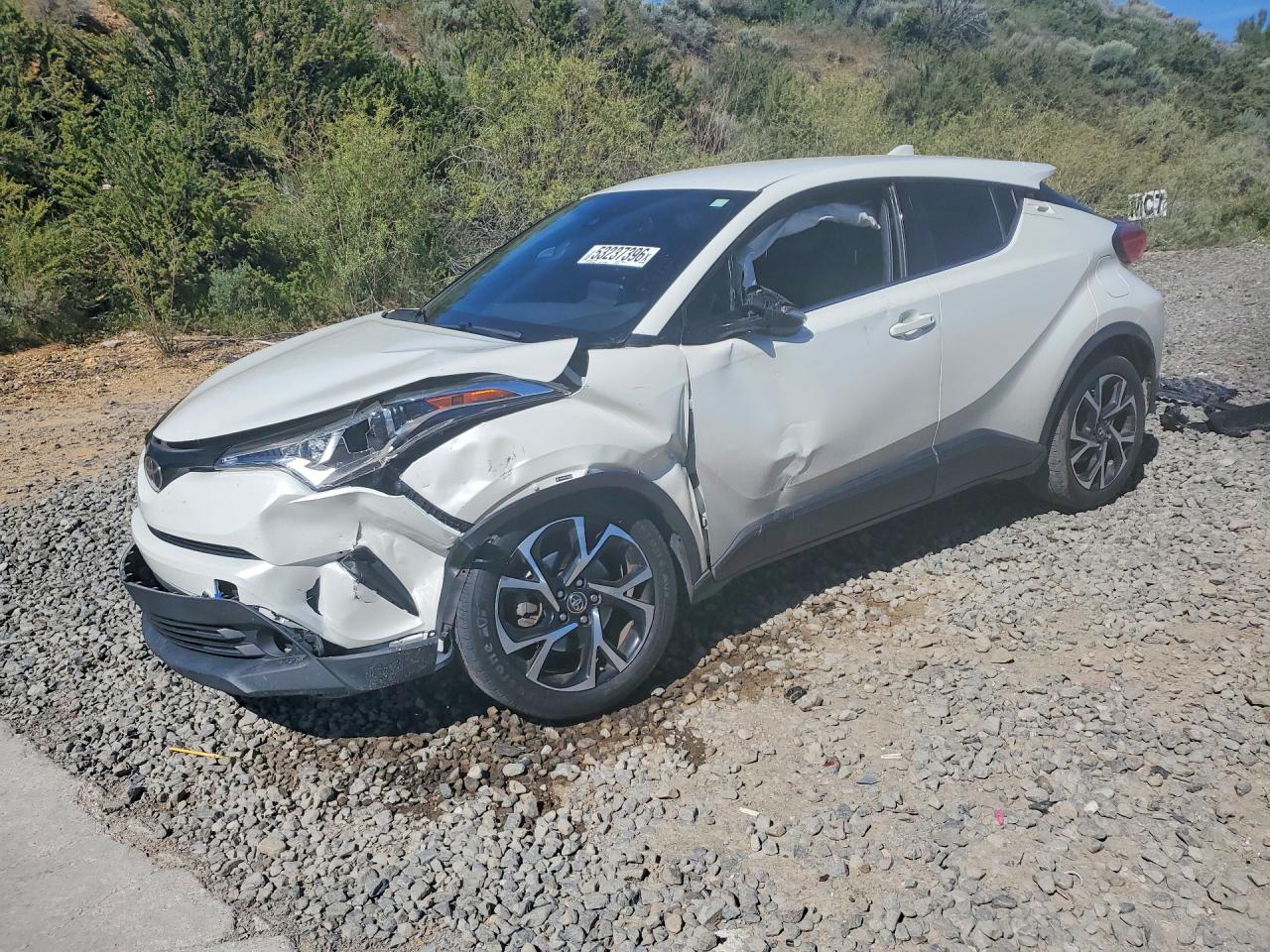 Salvage Toyota C-HR Image