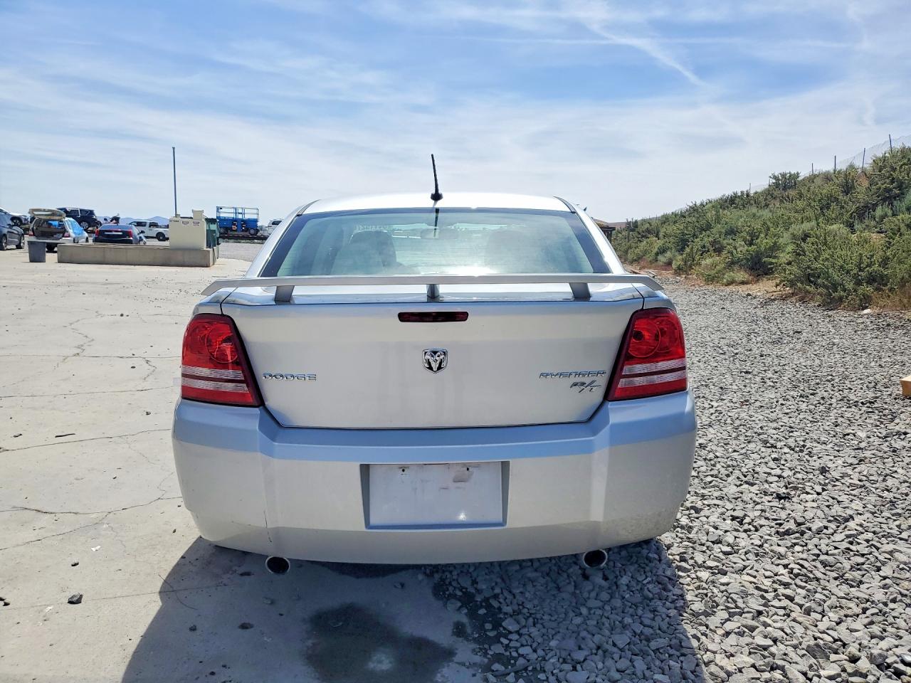Dodge Avenger R