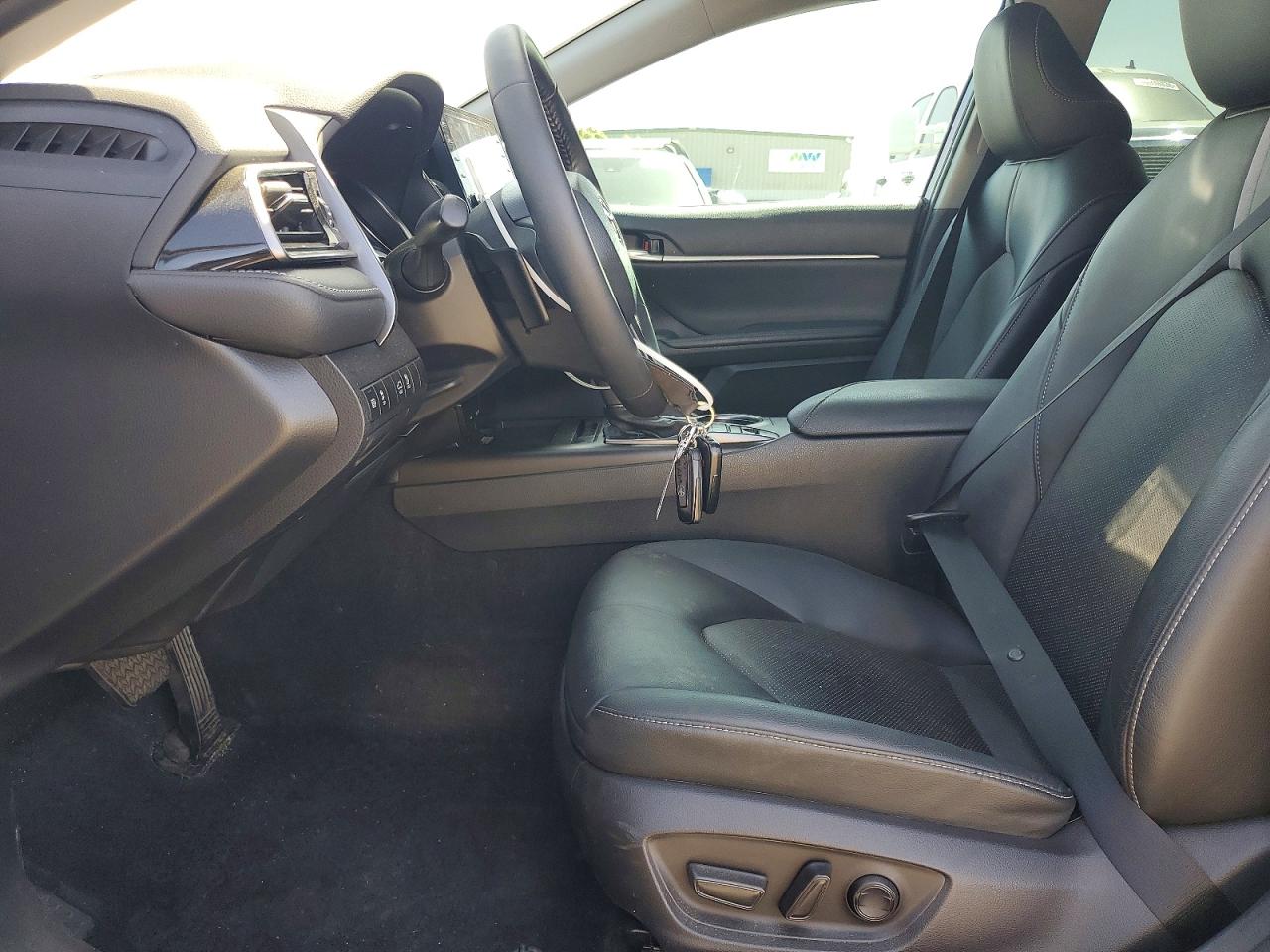 Toyota Camry Xse