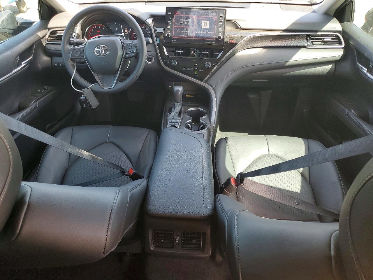 Toyota Camry Xse