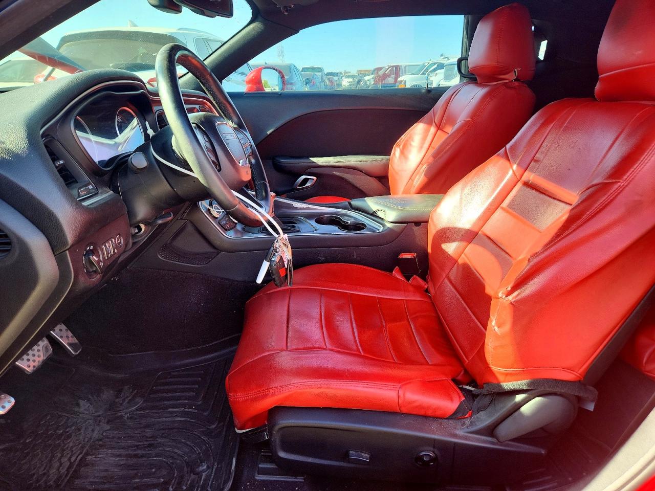 Dodge Challenger Sxt
