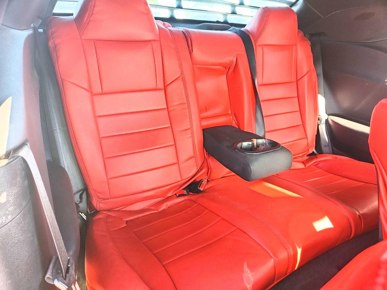 Dodge Challenger Sxt