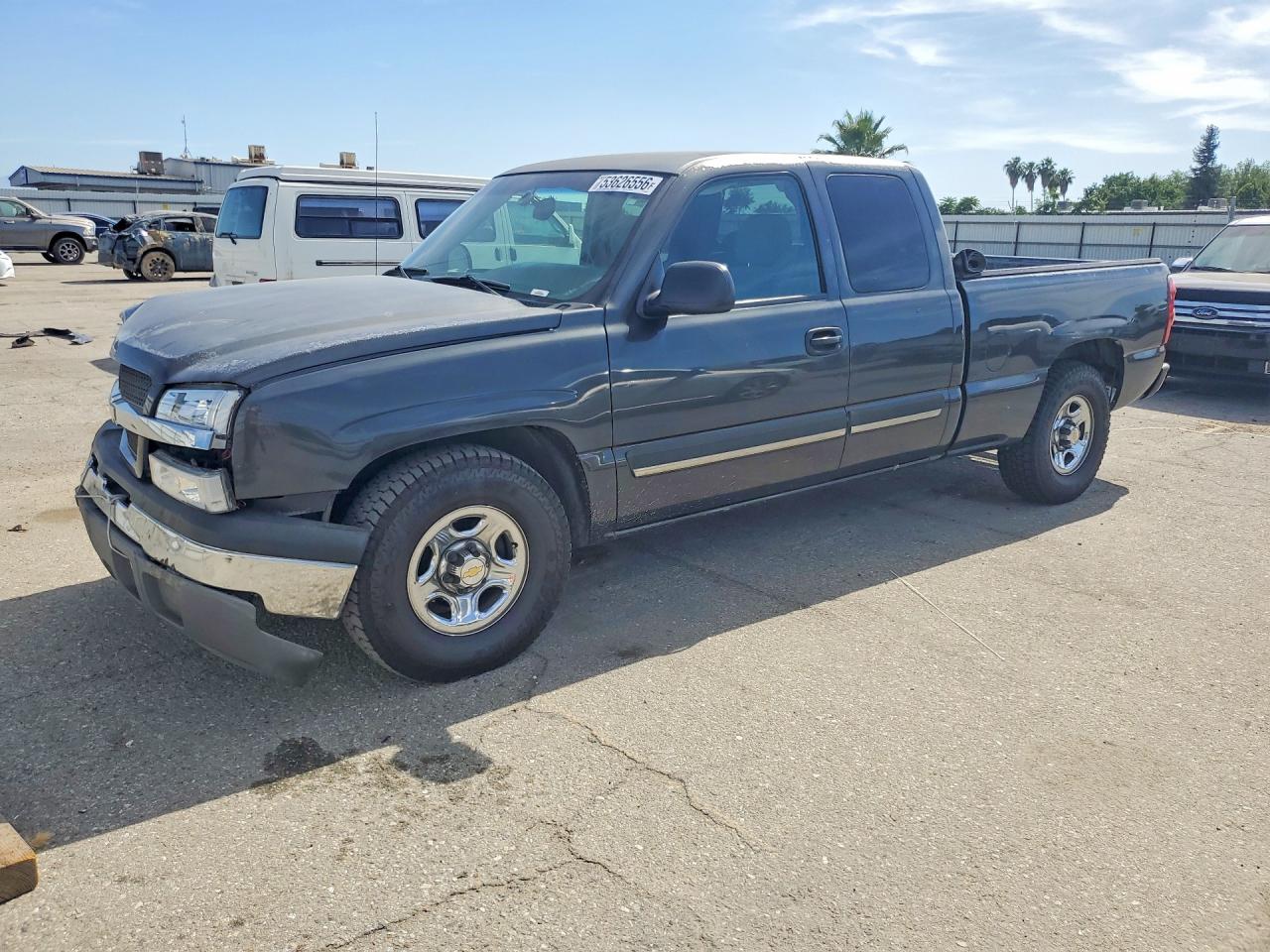 Salvage Chevrolet Silverado Image