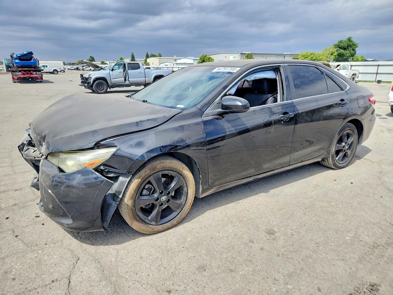 Salvage Toyota Camry Image