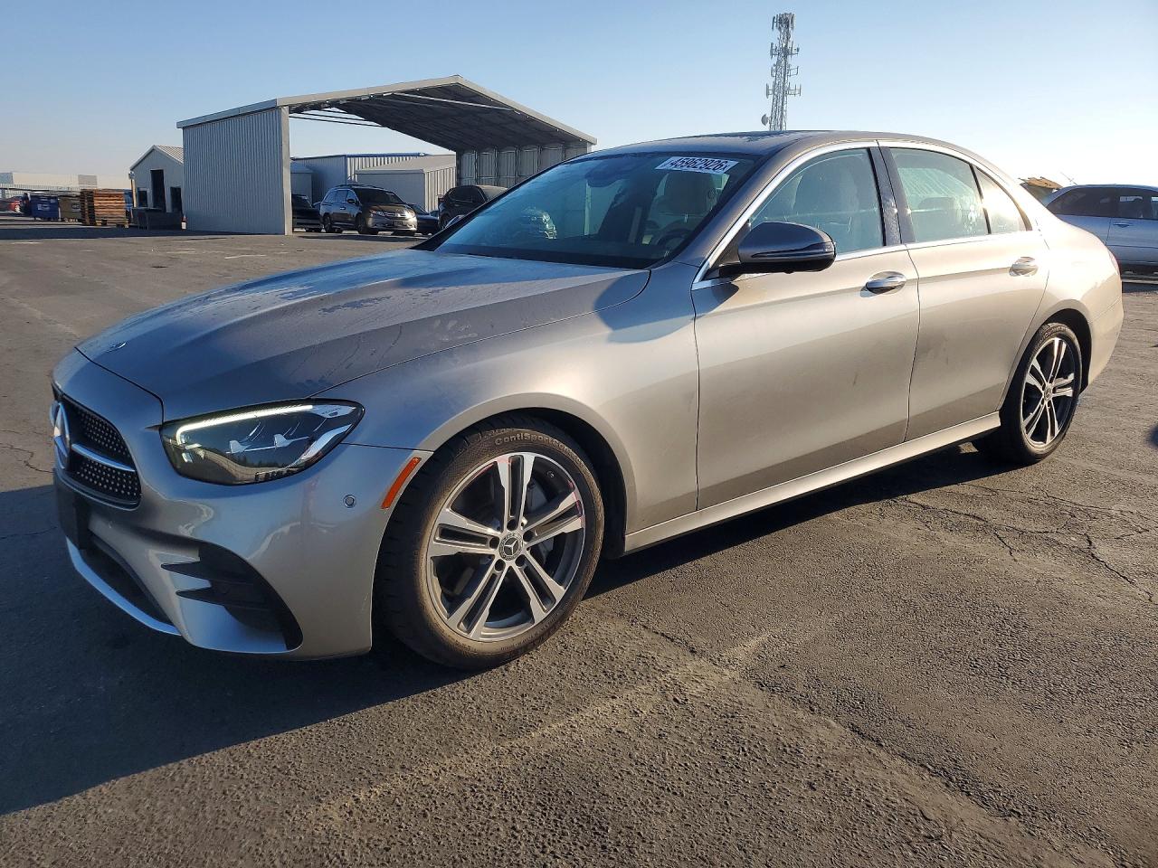 Salvage Mercedes-Benz E-Class Image