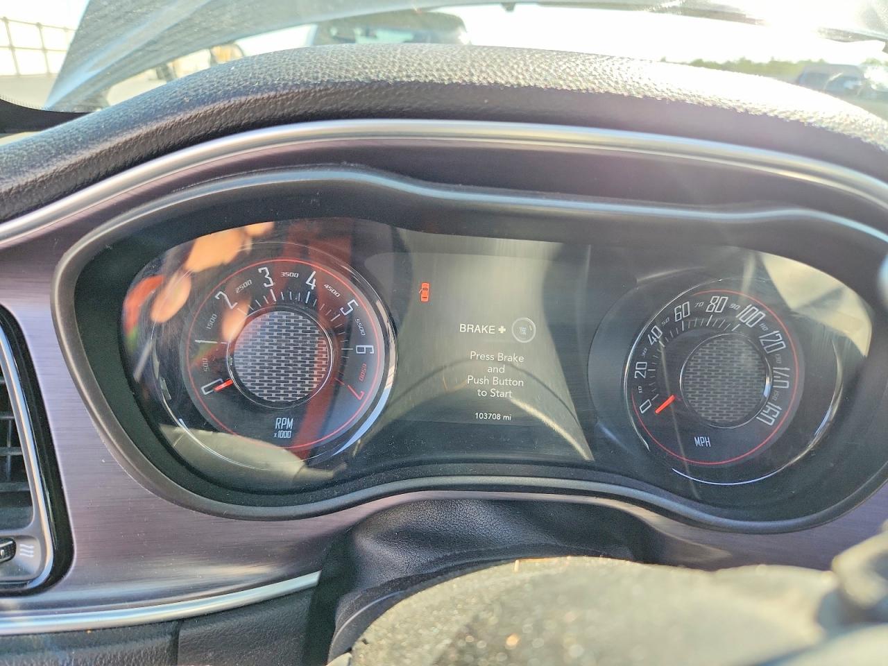 Dodge Challenger Sxt