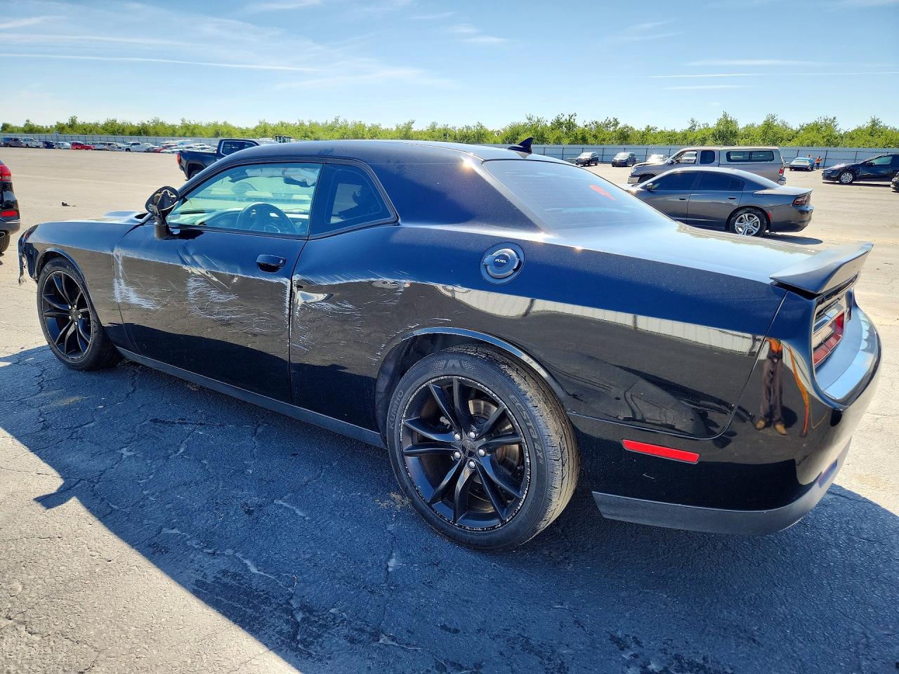 Dodge Challenger Sxt