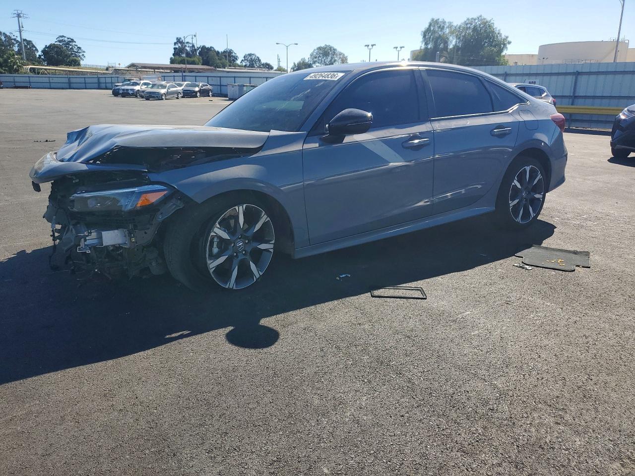 Salvage Honda Civic Image