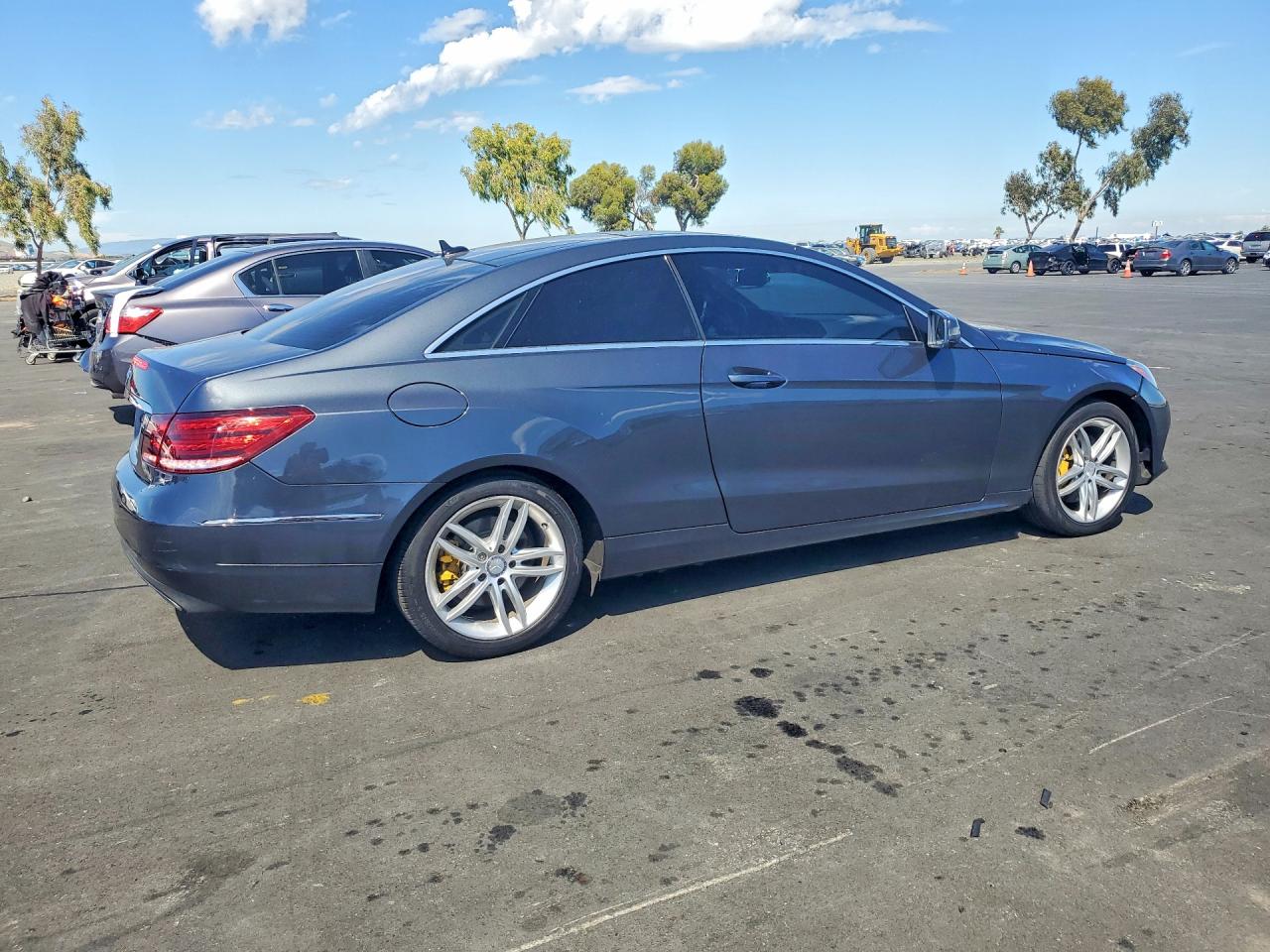 Mercedes-Benz E-Class 350