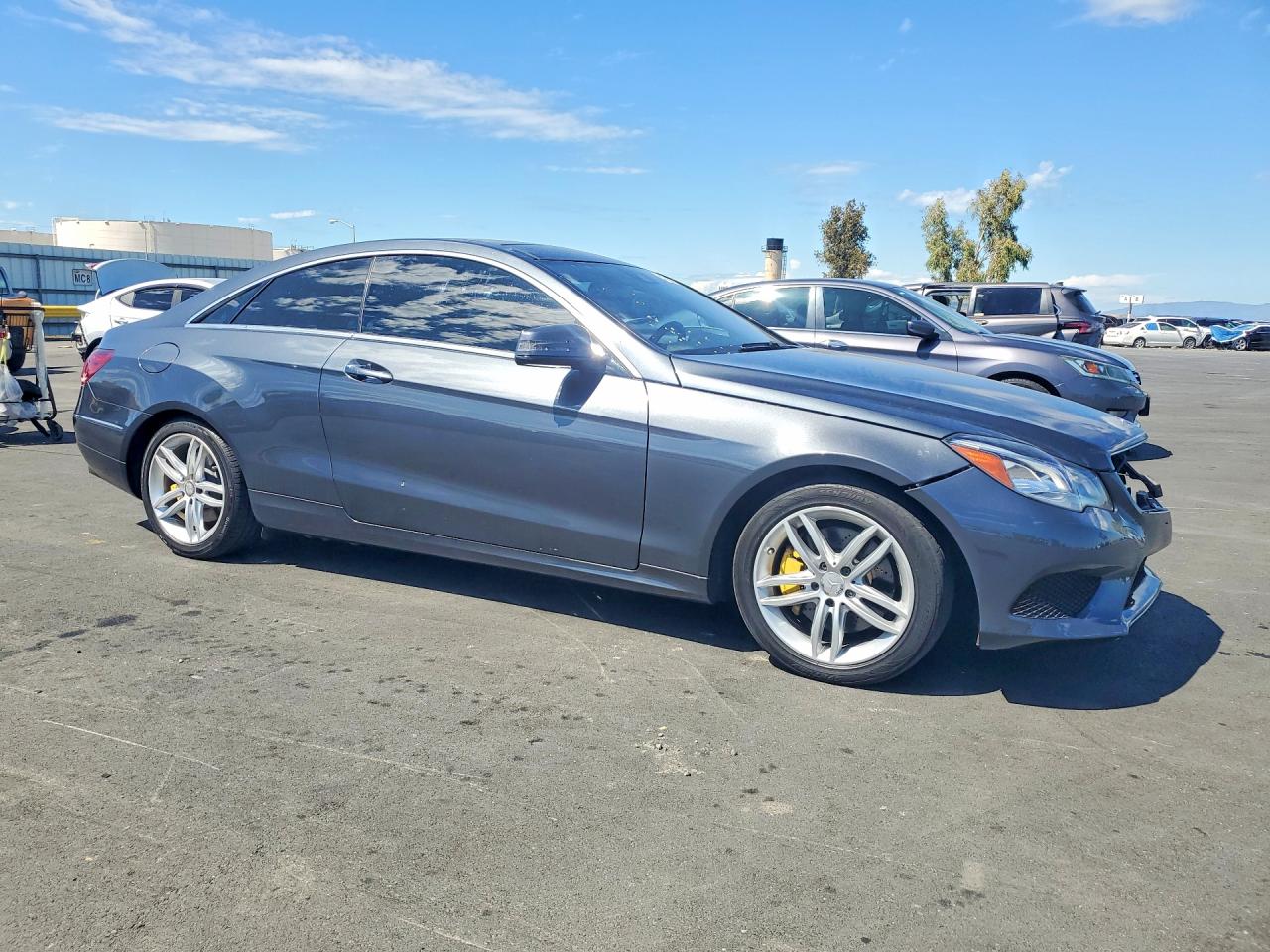 Mercedes-Benz E-Class 350
