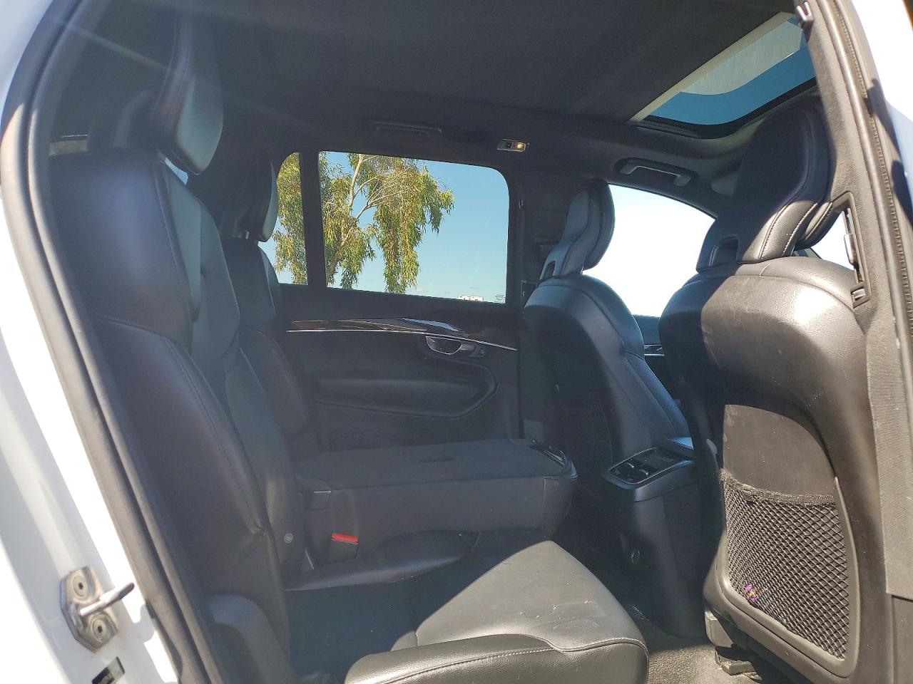 Volvo XC90 T5 Momentum
