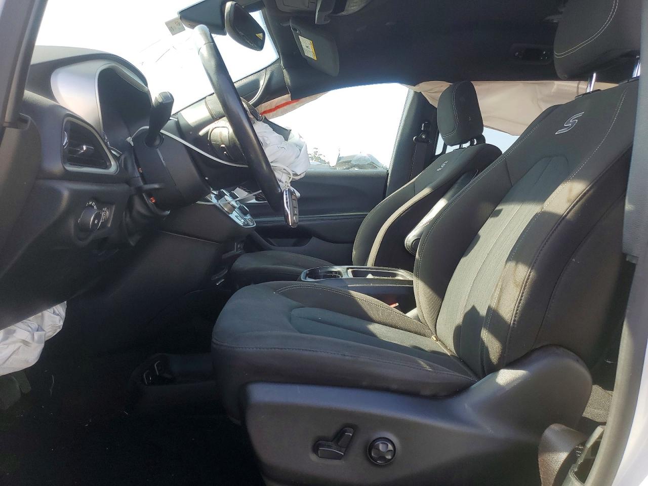 Chrysler Pacifica Touring