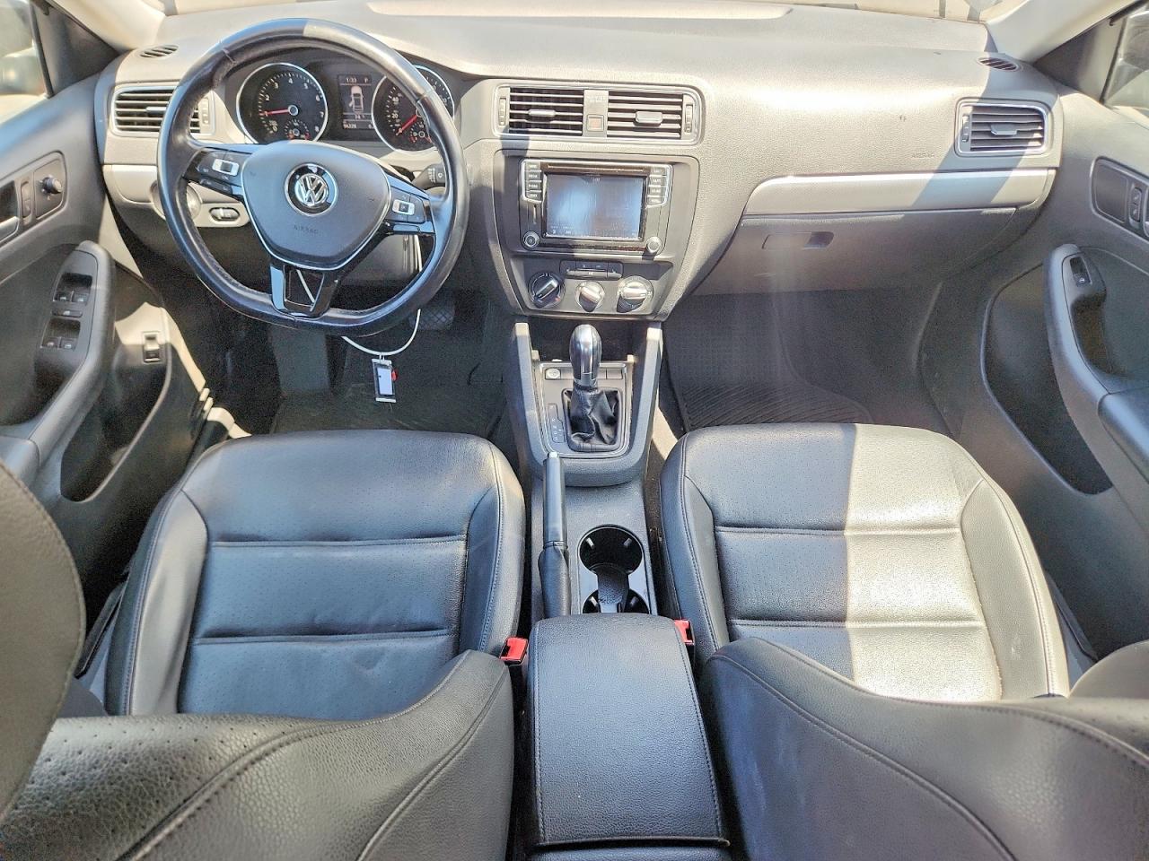Volkswagen Jetta Se