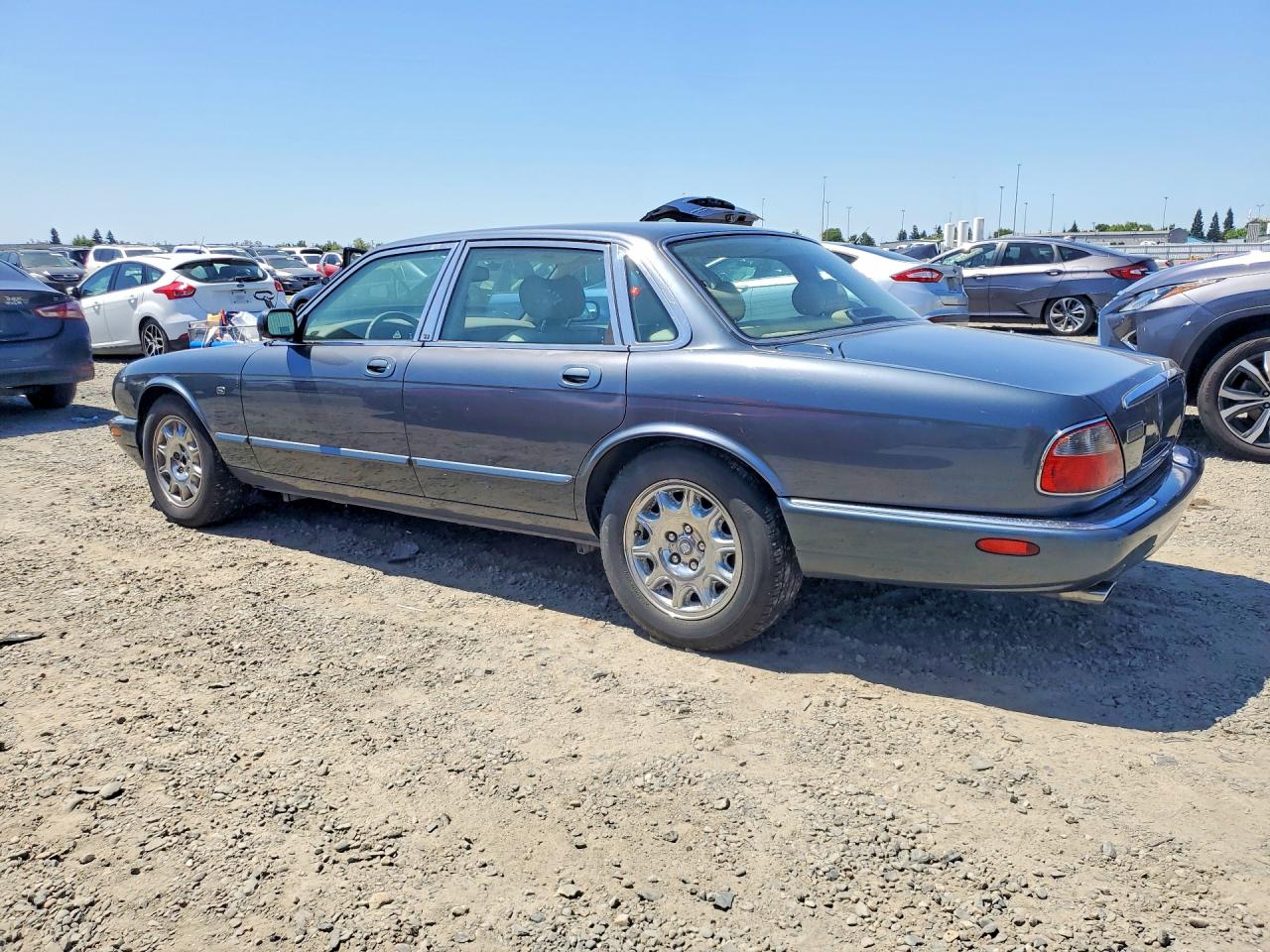 Jaguar Xj8