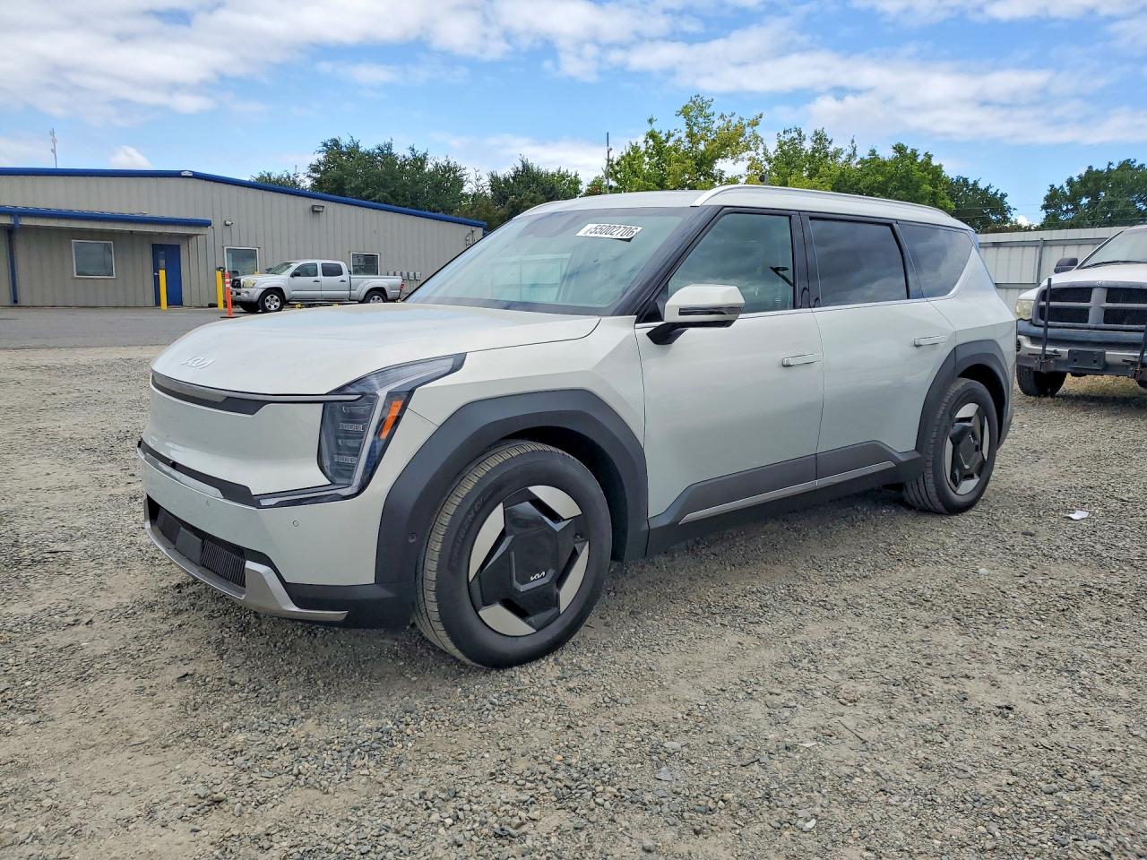 Salvage Kia Ev9 Wind Image