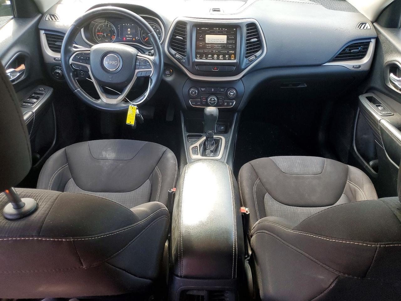 Jeep Grand Cherokee Latitude