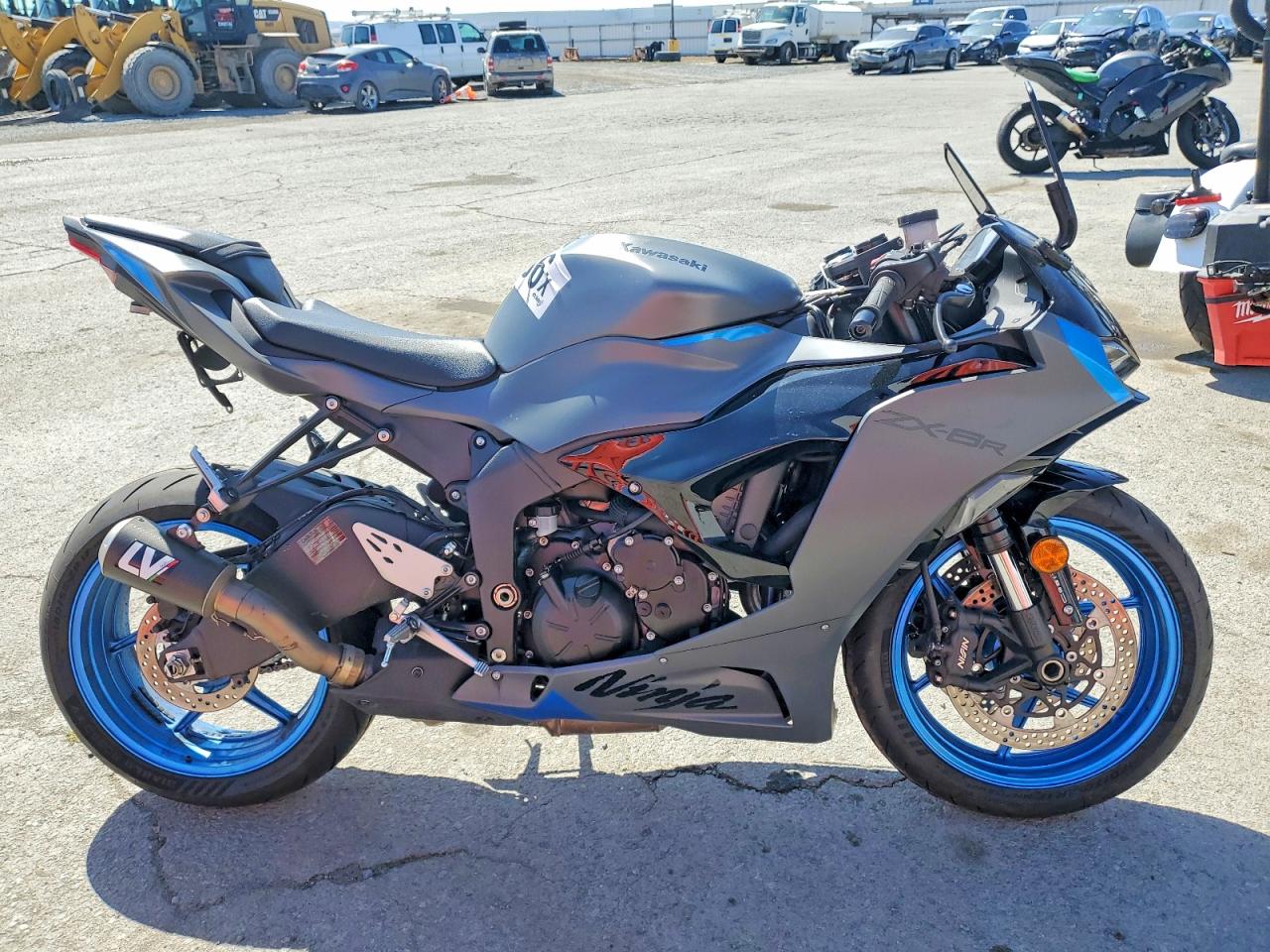 Salvage Kawasaki Ninja 600 Image